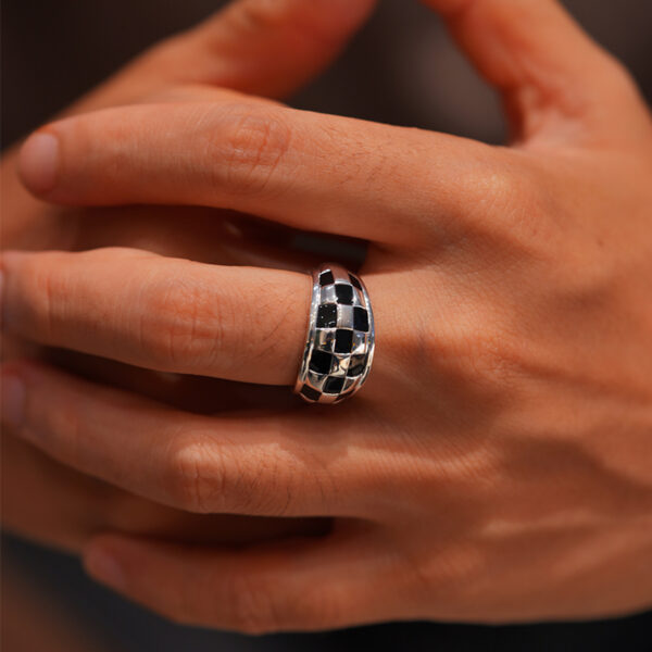 Classical checkered silver ring - Image 6