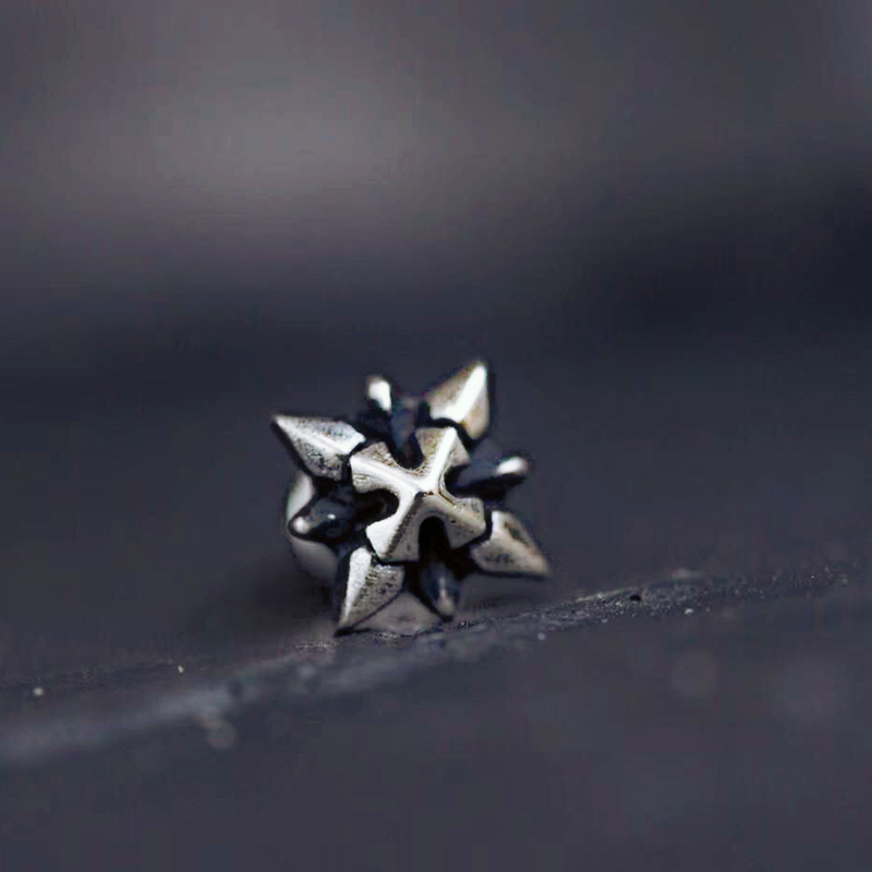 Eight-pointed star silver earrings